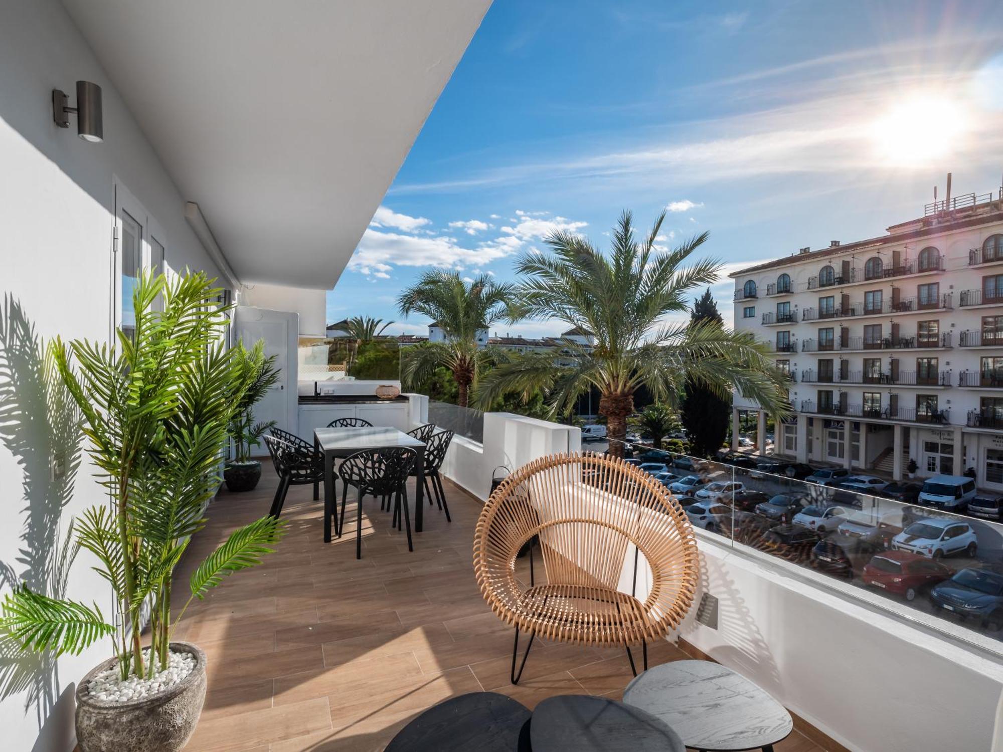 3 Bdrm Stylish Apt W Pool In Puerto Banus มาร์เบยา ภายนอก รูปภาพ