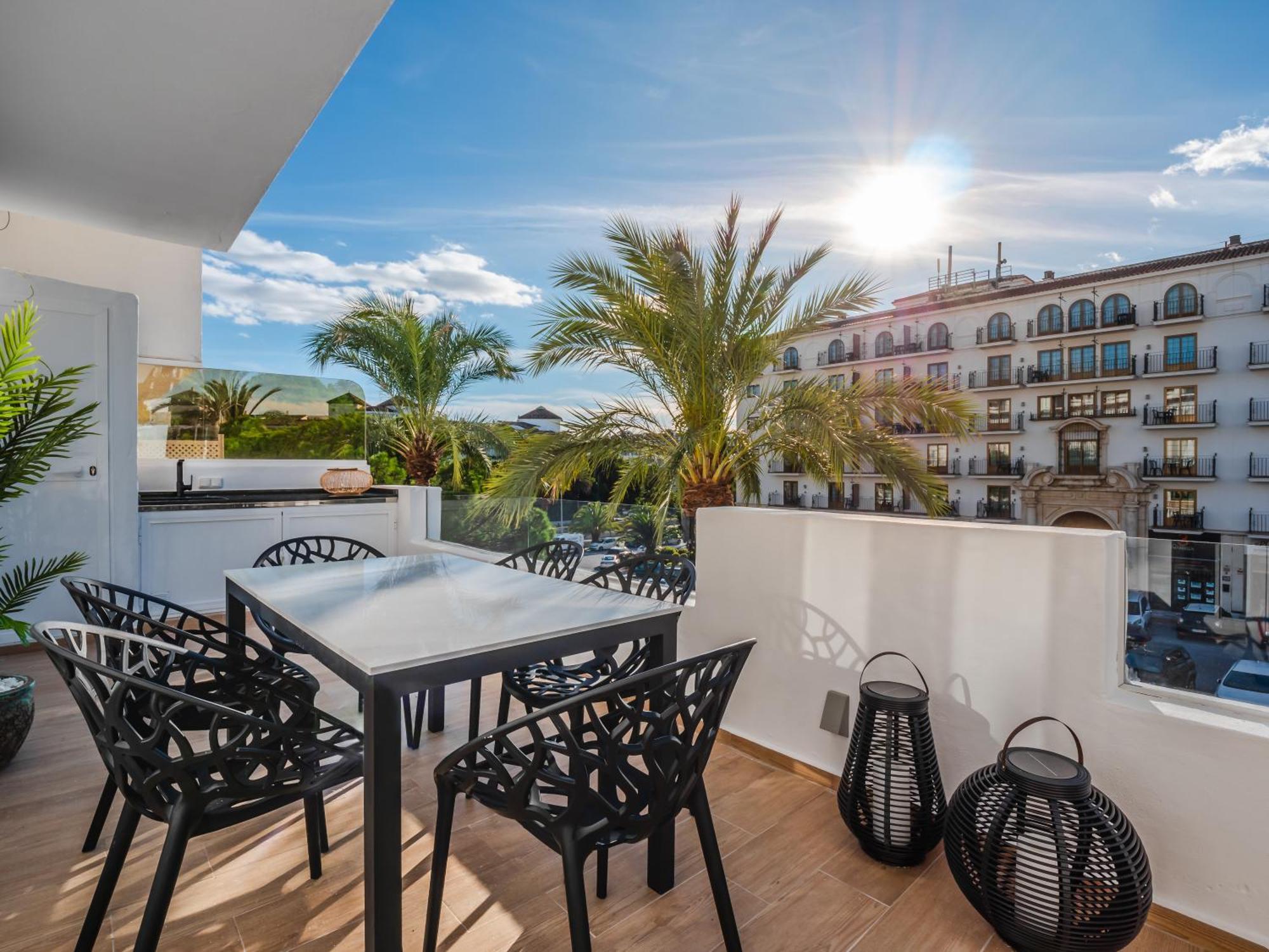 3 Bdrm Stylish Apt W Pool In Puerto Banus มาร์เบยา ภายนอก รูปภาพ