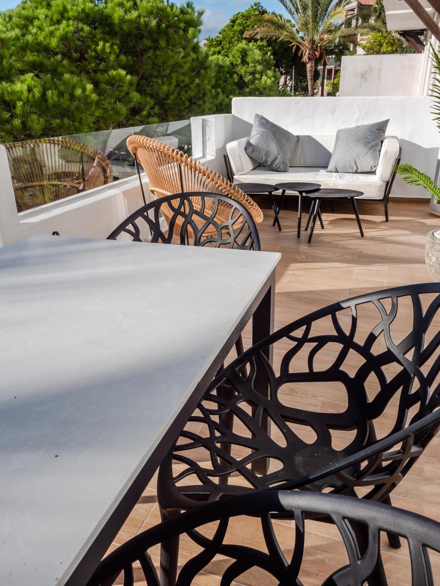 3 Bdrm Stylish Apt W Pool In Puerto Banus มาร์เบยา ภายนอก รูปภาพ