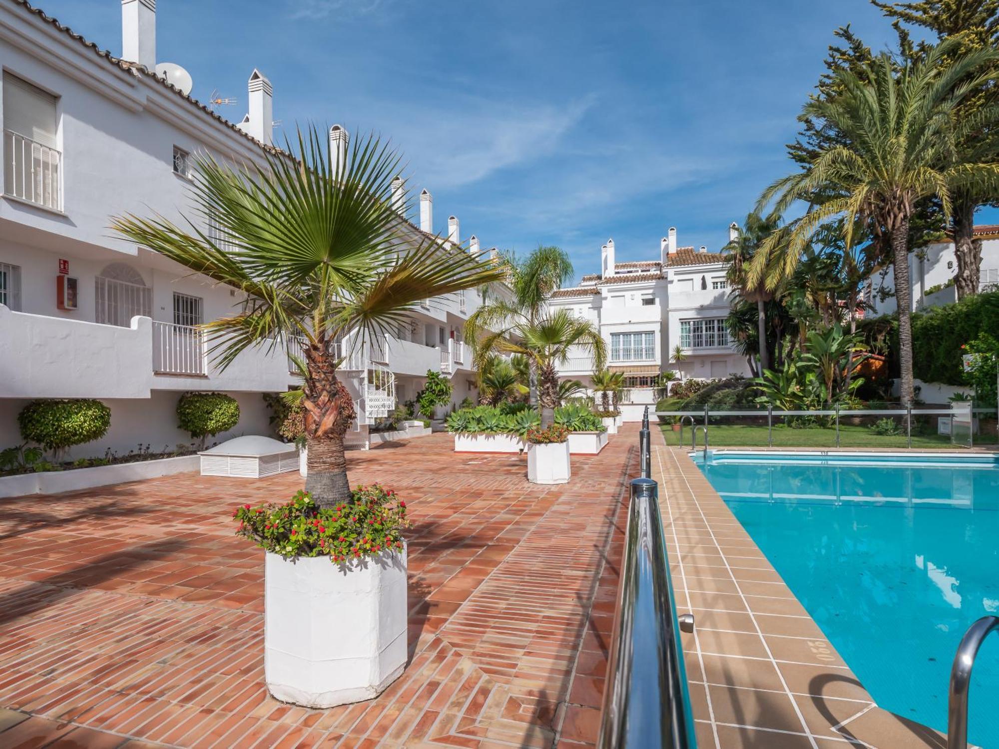 3 Bdrm Stylish Apt W Pool In Puerto Banus มาร์เบยา ภายนอก รูปภาพ