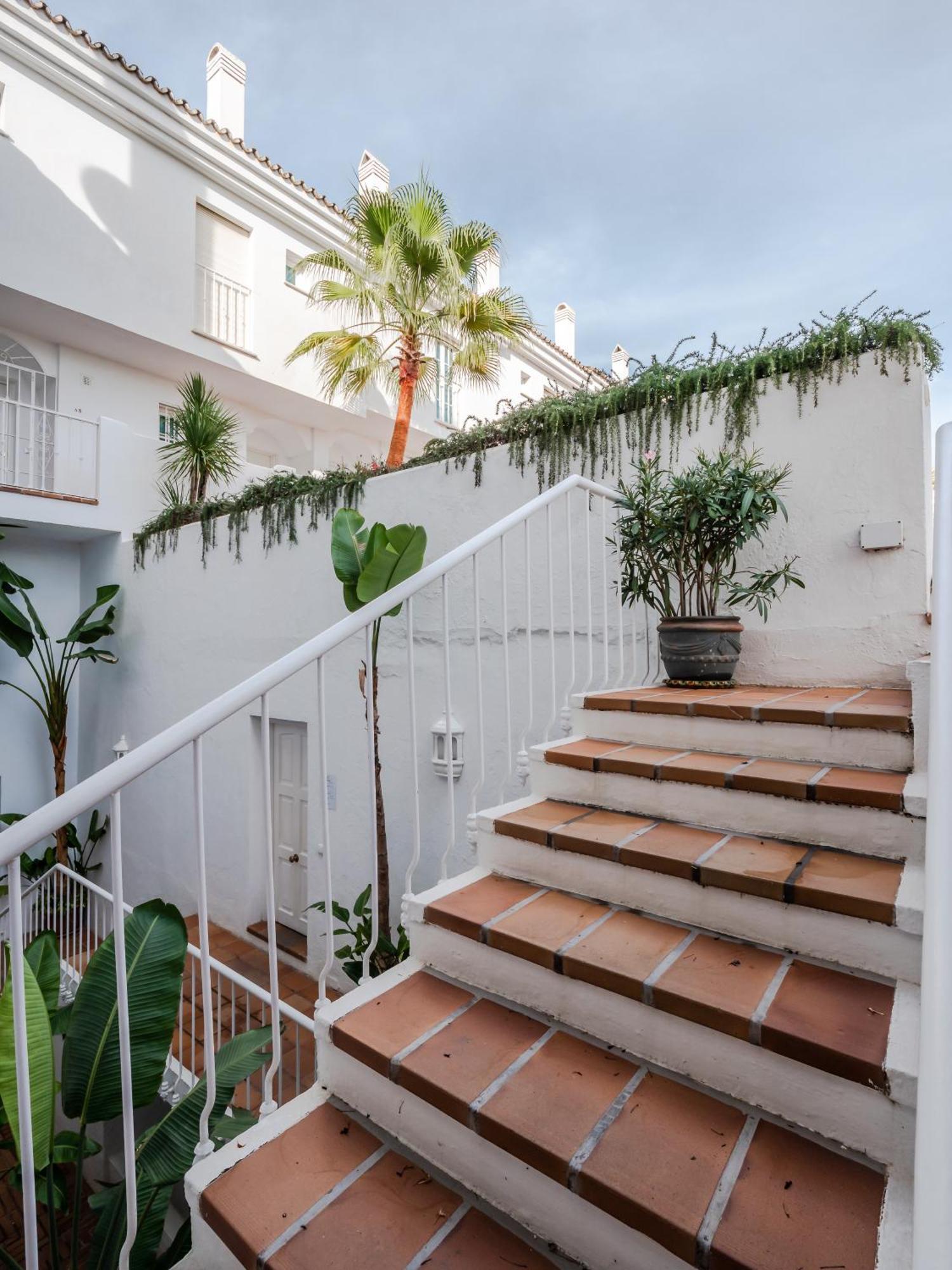3 Bdrm Stylish Apt W Pool In Puerto Banus มาร์เบยา ภายนอก รูปภาพ